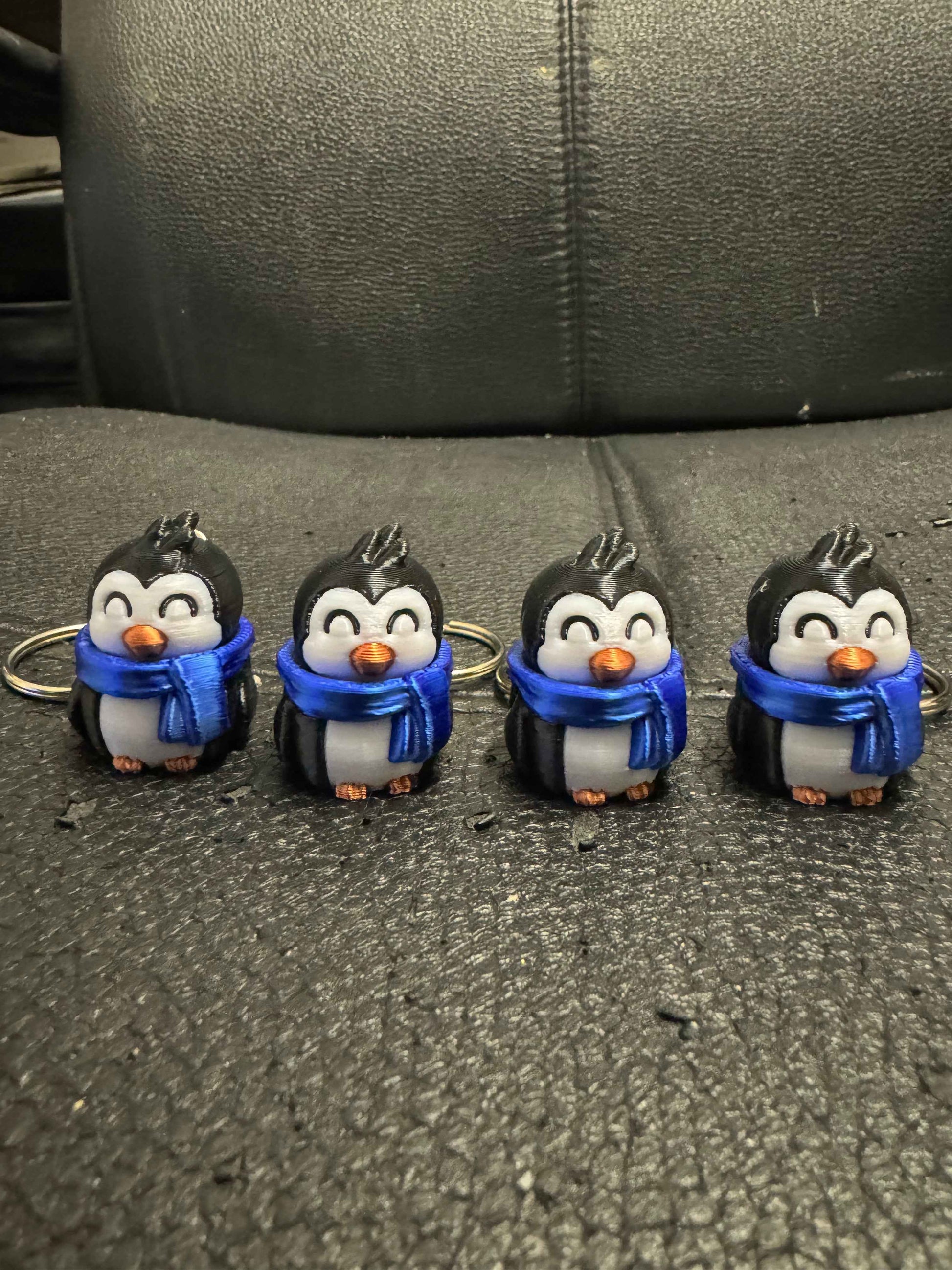 Penguin 3D Printed Spinning Fidget 3D Pla Printed Keyring, Kids & Adults ADHD 4CM High - Snazzy Dudds