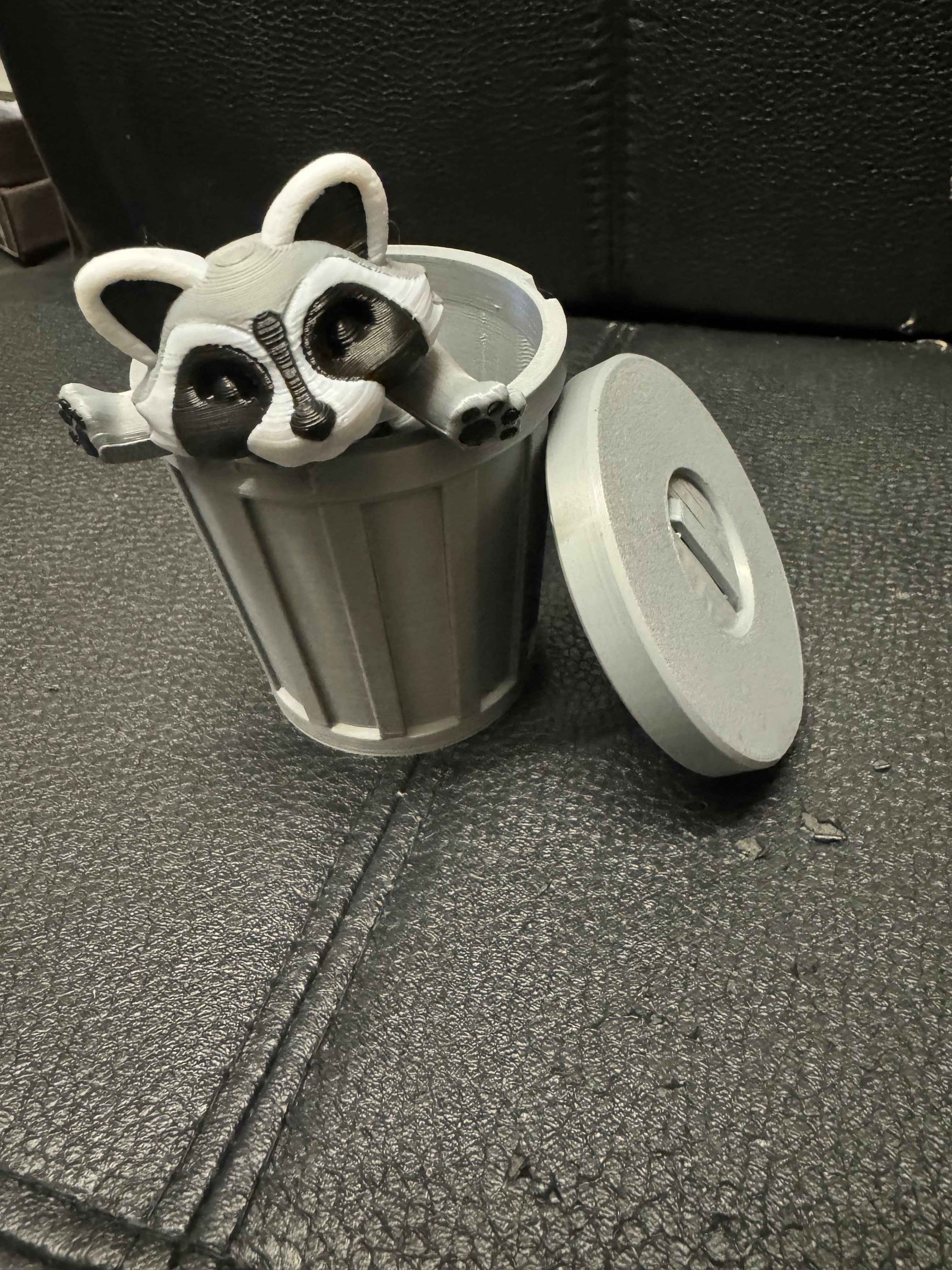 Raccoon & Bin Fidget 3D Pla Printed Articulated Toy for Stress Relief, Kids & Adults ADHD - Snazzy Dudds